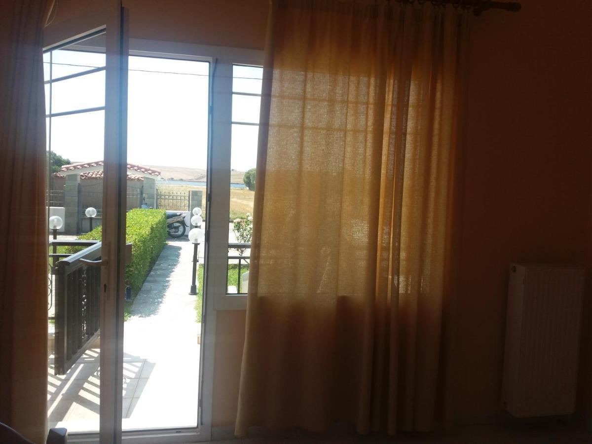 Irini'S Appartment Nea Koutali Buitenkant foto