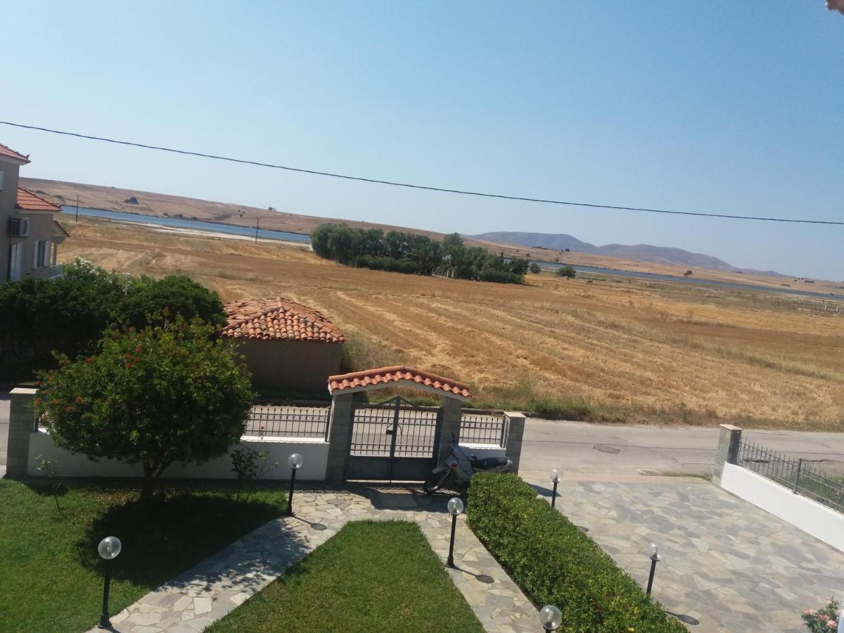 Irini'S Appartment Nea Koutali Buitenkant foto